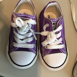 Converse size 5